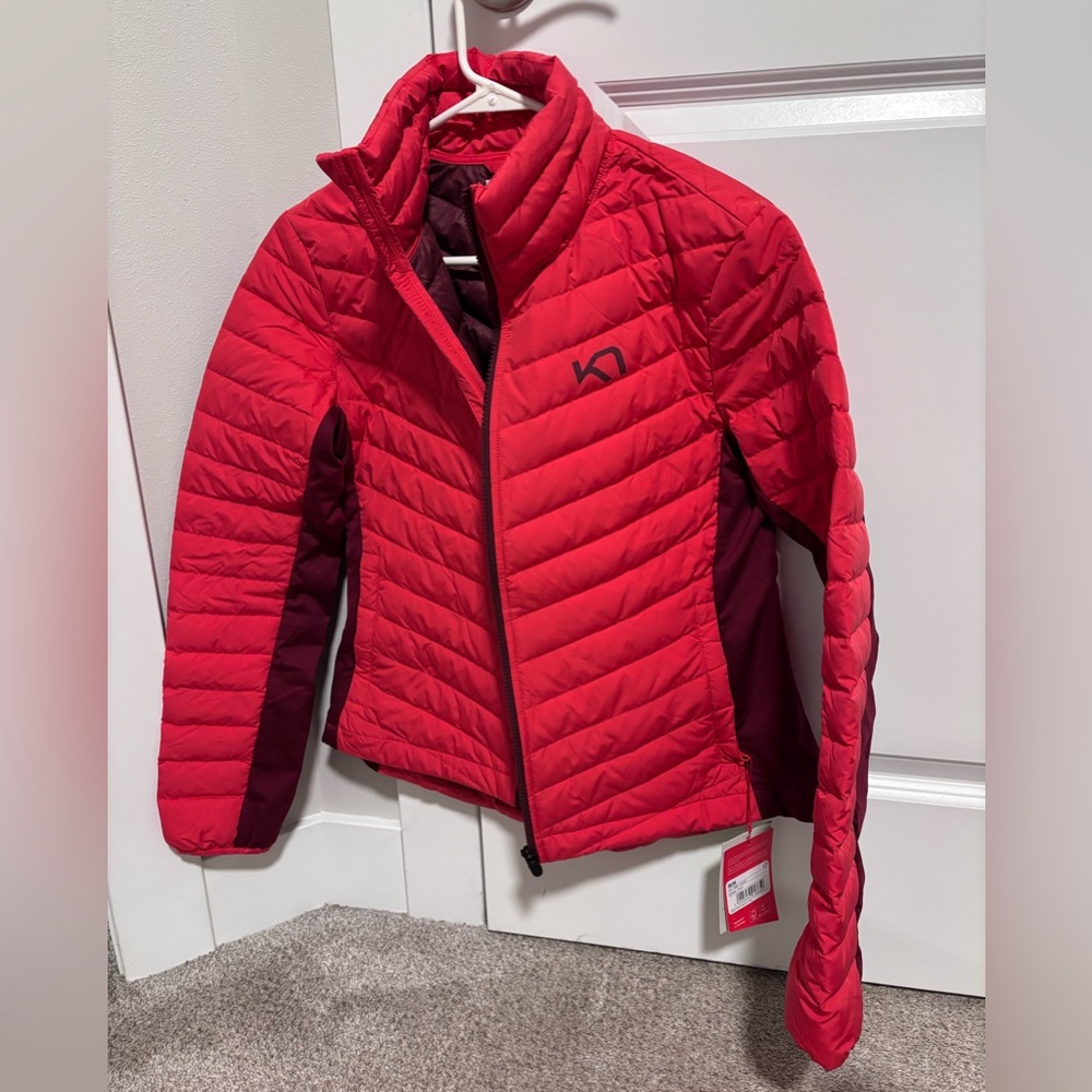 Kari Traa Women's Two-Tone Red Puffer Jacket Size Medium